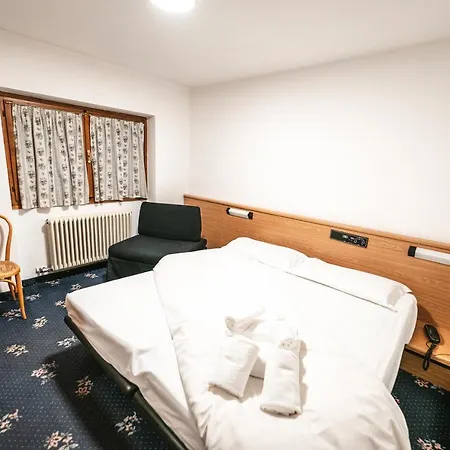 Smart Renzi Hotel